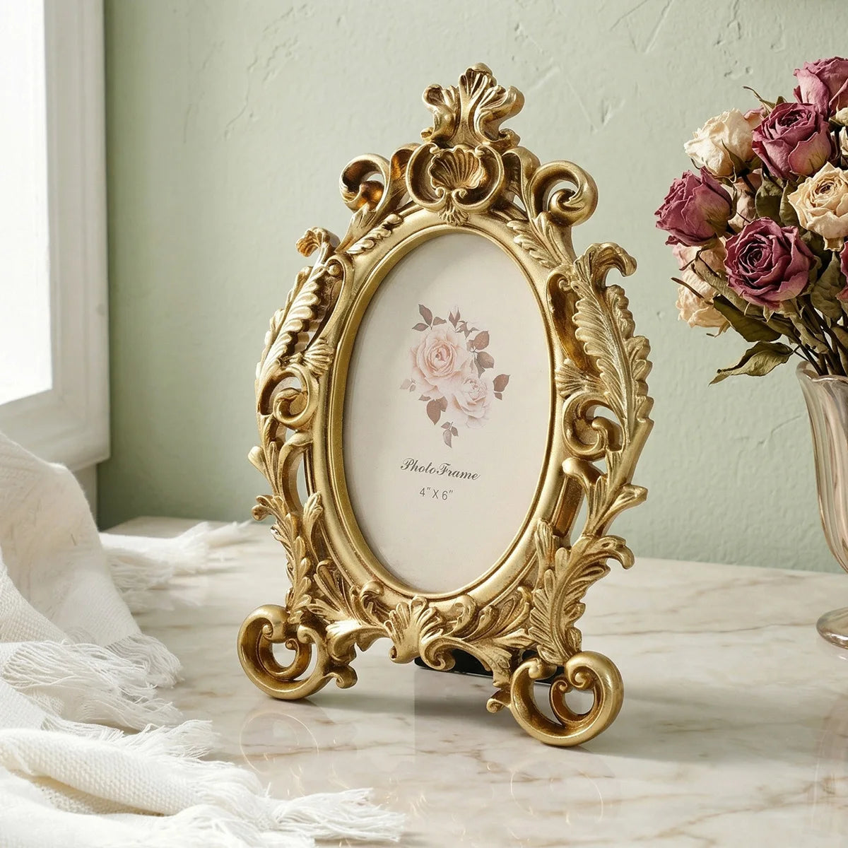 cadre photo doré ornements floraux baroques classique pieds noirsintérieur décoration résine moderne fixations pieds