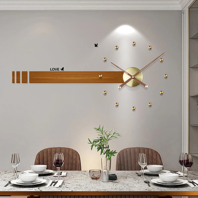 Horloge murale design luxe en métal or pour salon moderne