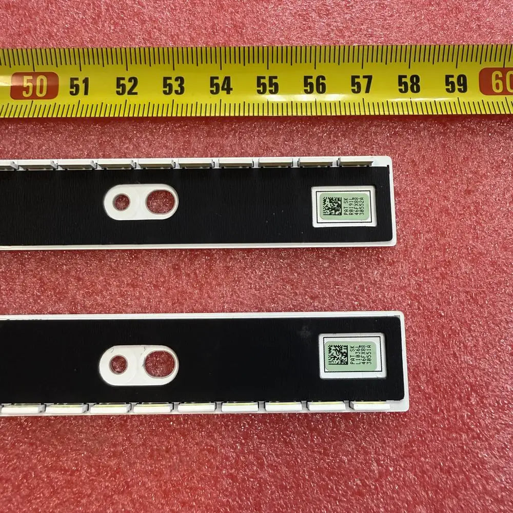 ruban led noir blanc moderne connecteurs électriques qr code numéros série