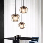 suspension lumineuse moderne cognac clair gris transparent rayures verticales ampoule g9 5w chaîne métallique