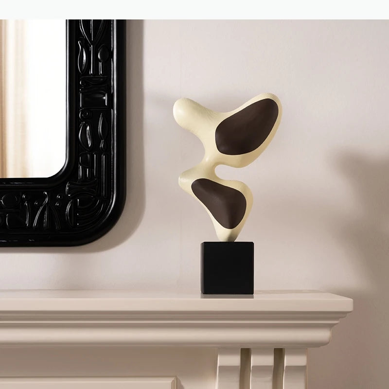 sculptures abstraites modernes bois céramique marron beige blanc noir decoration intérieur abstraite minimaliste