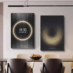 horloge murale moderne affichage numérique abstraite texture bois noir doré salon