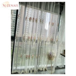 rideau tulle brodé fleurs transparent blanc rose vert élégant classique chambre salon