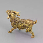 statuette chèvre jaune doré résine décorative cornes détaillées intérieur traditionnel animalier