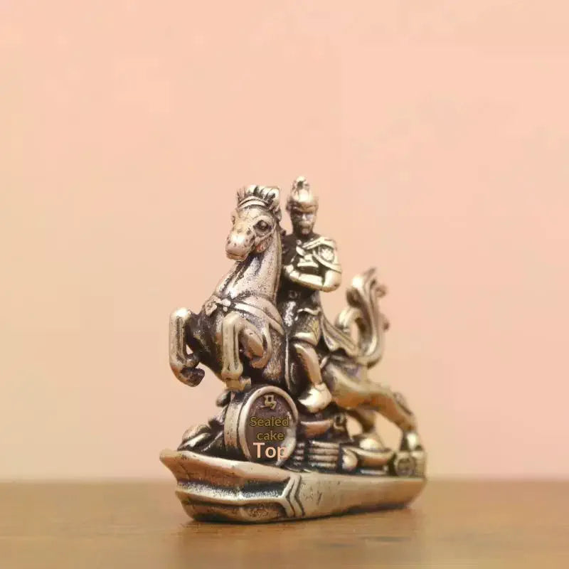 statue homme cheval argenté relief details sculptés classique art antique décoration intérieure maison erotique