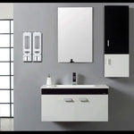 distributeur savon liquide or argent blanc moderne finition métallique fenêtre transparente minimaliste vis