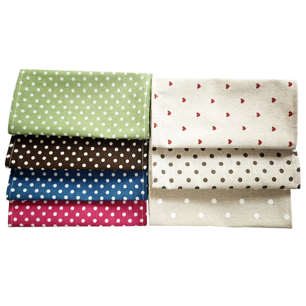 serviettes polyester coton rouge bleu marine vert beige coeurs points classique