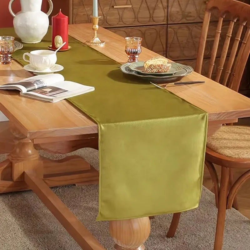 champagne vert olive chemin table velours moderne décoration noël halloween mariage anniversaire famille festive