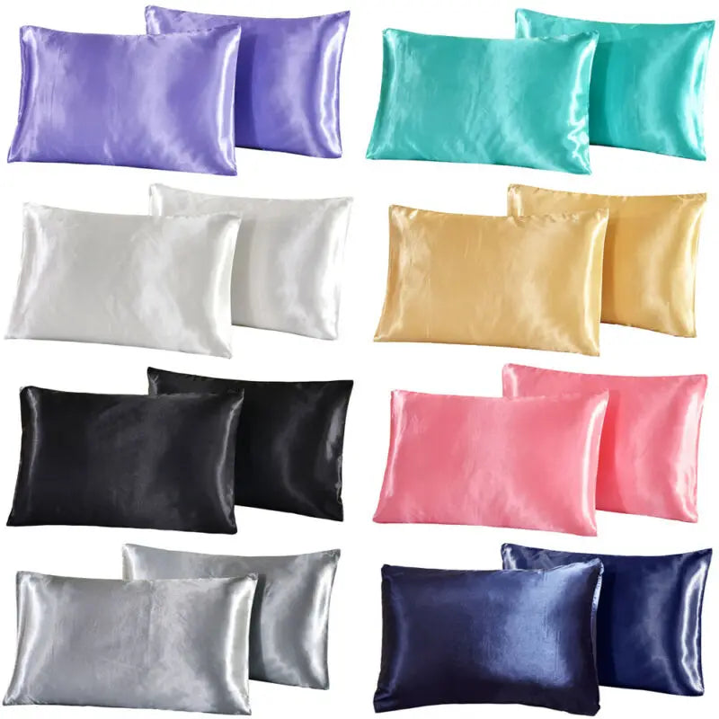 housses coussin satinées bleu marine pièces moderne literie opaques fixations