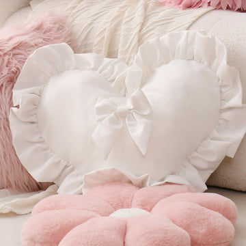 housse coussin coeur romantique fronces noeud decoration chambre enfant canape lit