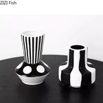 vase céramique noir blanc moderne rayures checkerboard décoration table arrangement fleurs