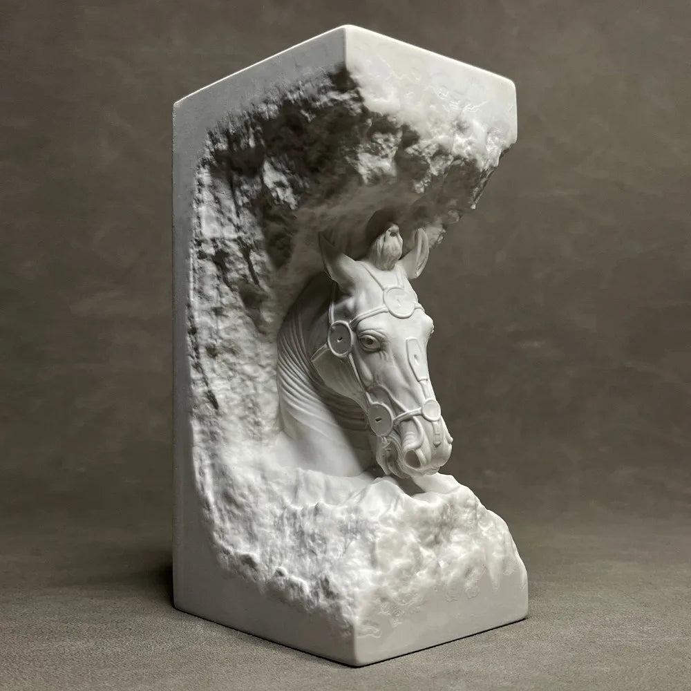 statue cheval blanc relief classique décoration intérieure esthétique blanche maison moderne nouvelle chambre salon
