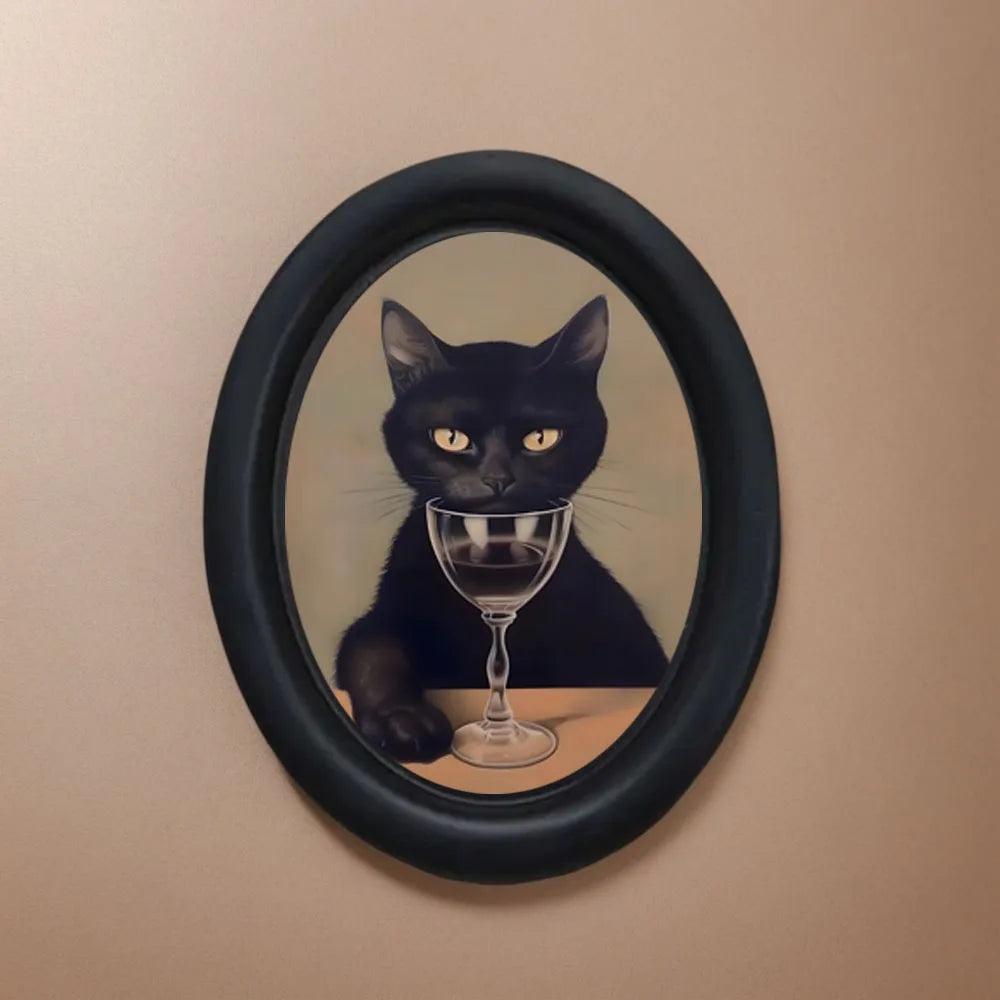 cadre photo ovale chat noir verre vin élégant bar restaurant décoration murale classique ornement