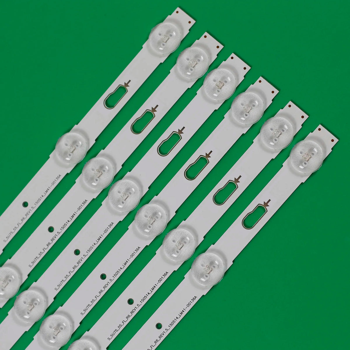 bande lumineuse led blanc moderne connecteurs électriques translucide rondes