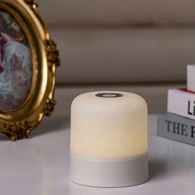 lampe table led tactile 16 couleurs rechargeable intensité variable lampe ambiance portable moderne blanc