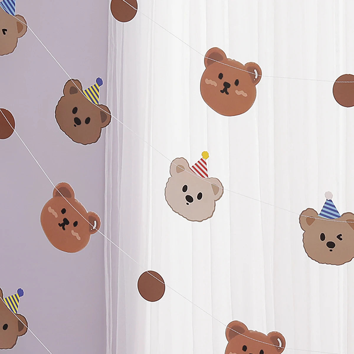 guirlande anniversaire cartoon nounours chapeau fête clips marron blanc bleu jaune