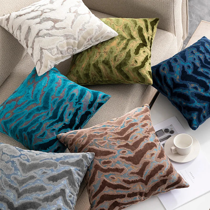 coussin décoratif velours tigre canapé chaise housse textile doux motif animal maison moderne