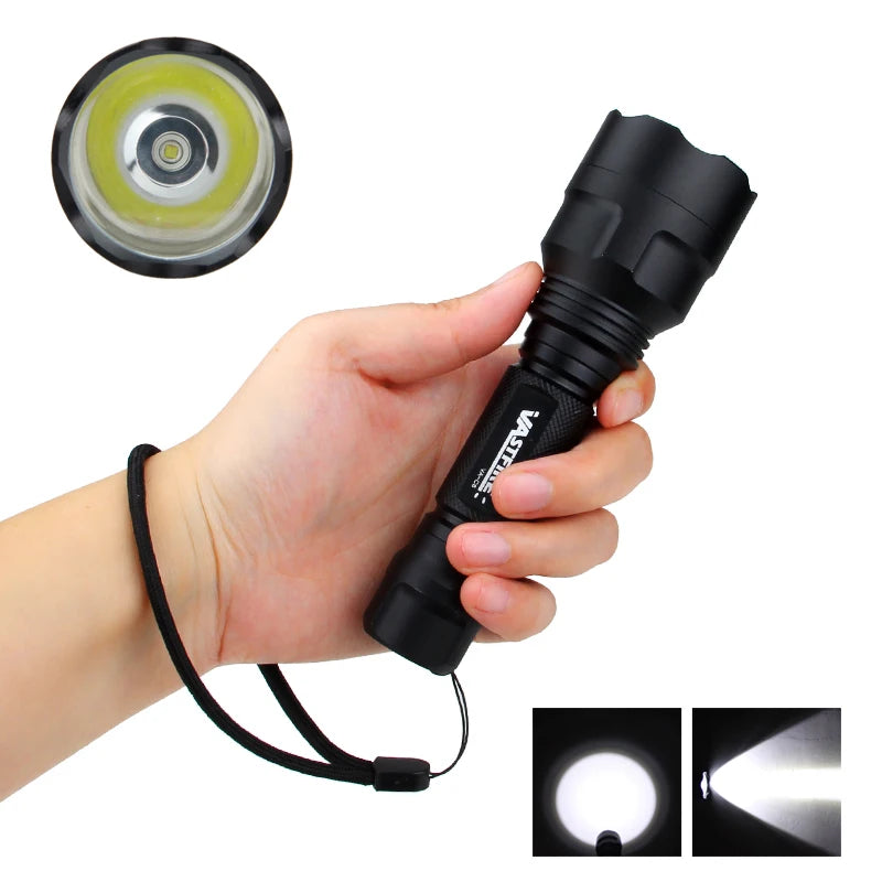 lampe torche led rechargeable usb 350lm 5w blanc rouge vert anti choc camping