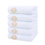 ensemble serviettes bain coton blanc broderie dorée monogramme luxe spa sport sport