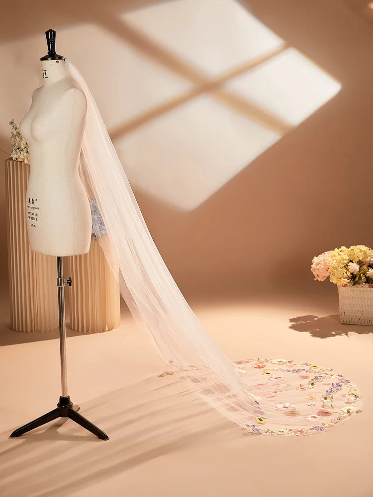 voile mariée rose clair fleurs colorées classique 230cm translucide bord appliqué