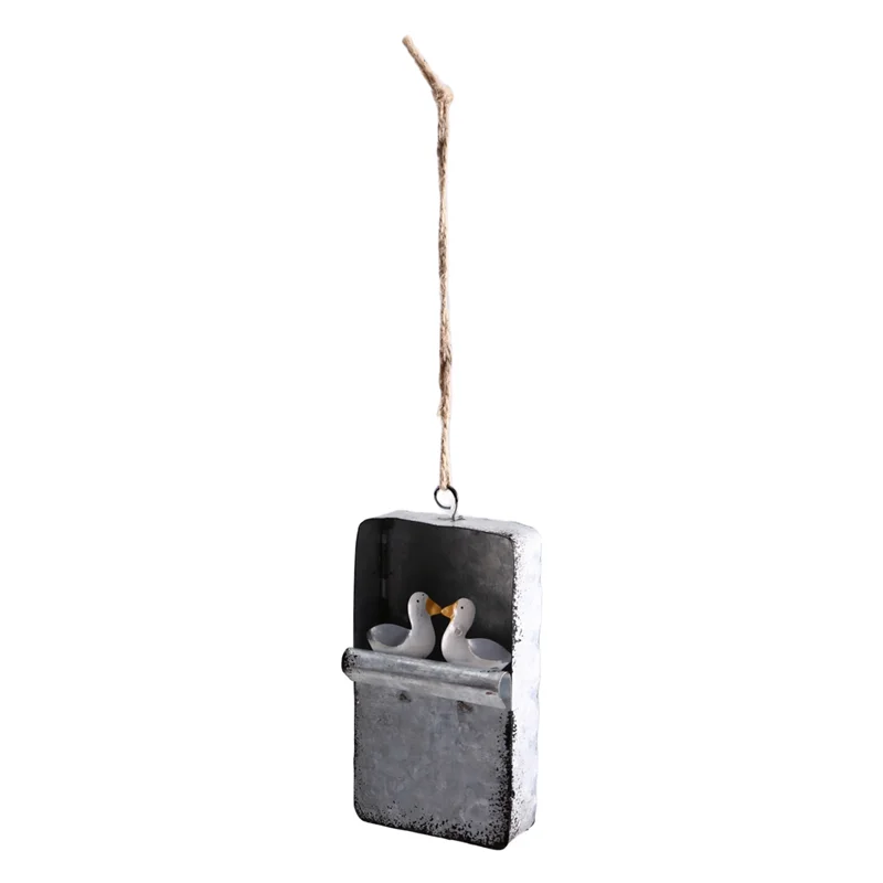 boîte décorative gris métallisé texture grunge aspect vieilli vintage rustique anneau métallique oiseaux blancs