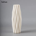 vase moderne blanc rose vert geometrique facettes minimaliste deco maison