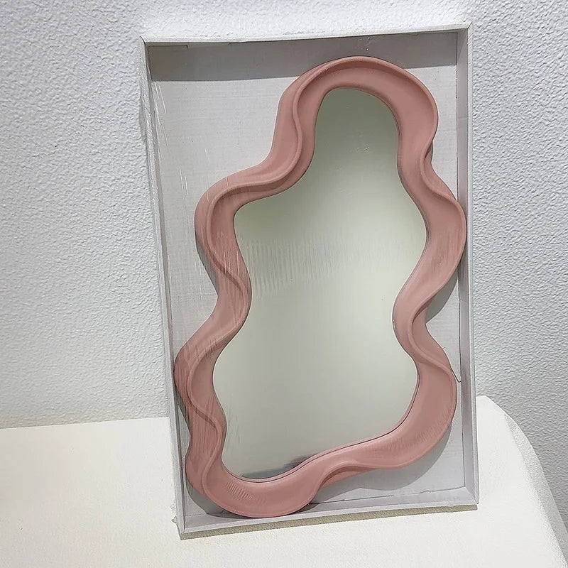 miroir moderne blanc noir or rose cadre ondulé intérieur décoration chambre salon