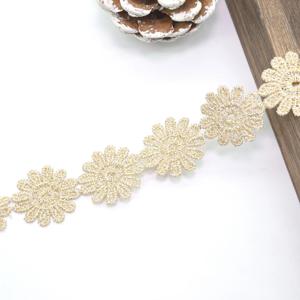 ruban dentelle fleurs nœuds beige clair décoratif polyester soluble eau tricot bricolage partenaire longueur