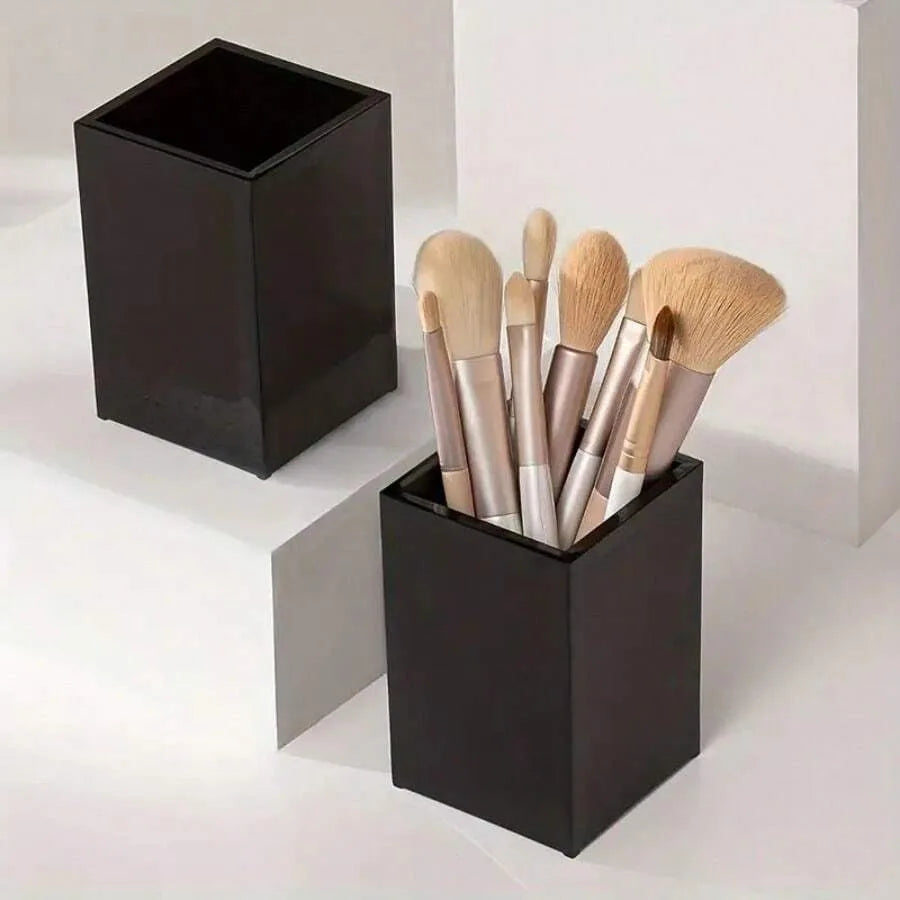 boîte rangement pinceaux maquillage acrylique noire blanche moderne