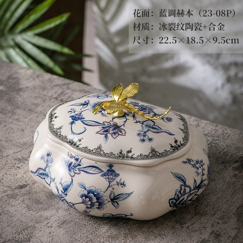 boîte bijoux céramique fleurs papillons dorure blanche bleue rose verte dorée classique