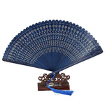 éventails pliants traditionnels motifs floraux rouge bleu violet noir vert marron étuis rangement clips