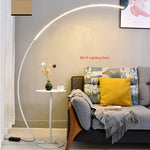 lampe sol moderne blanc lisse intensité variable télécommande base circulaire led chambre salon