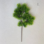 branche artificielle verte feuilles pointues décoration intérieure tringle naturelle plastique exposition maison