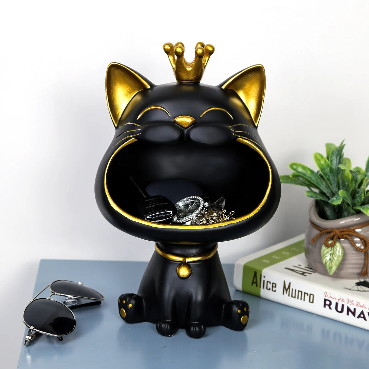 porte clés bijoux chat couronne moderne noir rouge blanc souriant opacité