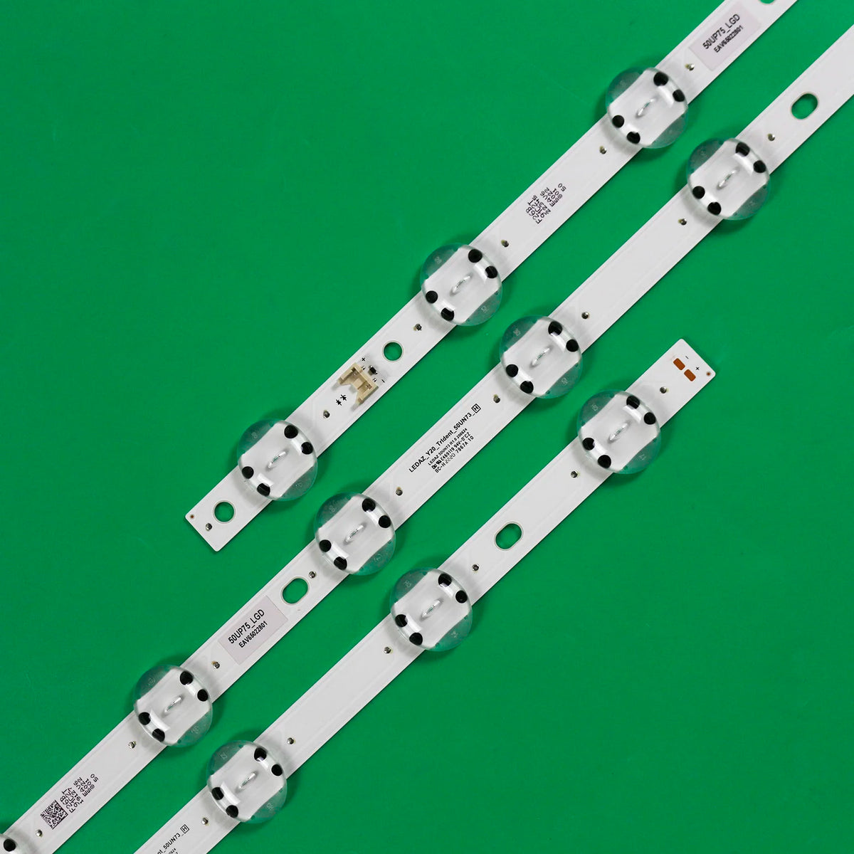 bande led blanc connecteurs modernes accessoires informatiques industriels fixations éclairage led blanc opacité moderne