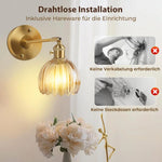 Installation murale de l'applique vintage dans une chambre