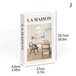 décoration intérieure livres faux blanc gris moderne minimaliste feuilles table étagère