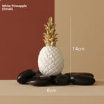 ananas decoratif ornement moderne resine dorée deco salon photo creative minimaliste triangles or blanc