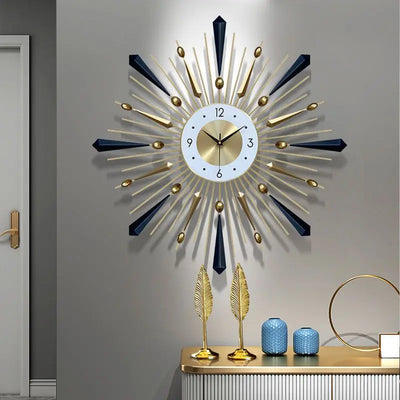 Horloge murale design contemporain blanche sur fond neutre