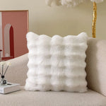 coussin carré moderne gris beige blanc rose pâle lavable 45x45cm bouclé