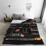 couverture polyester anti boulochage portable dessin chat noir details dorés pique nique maison 80x60cm