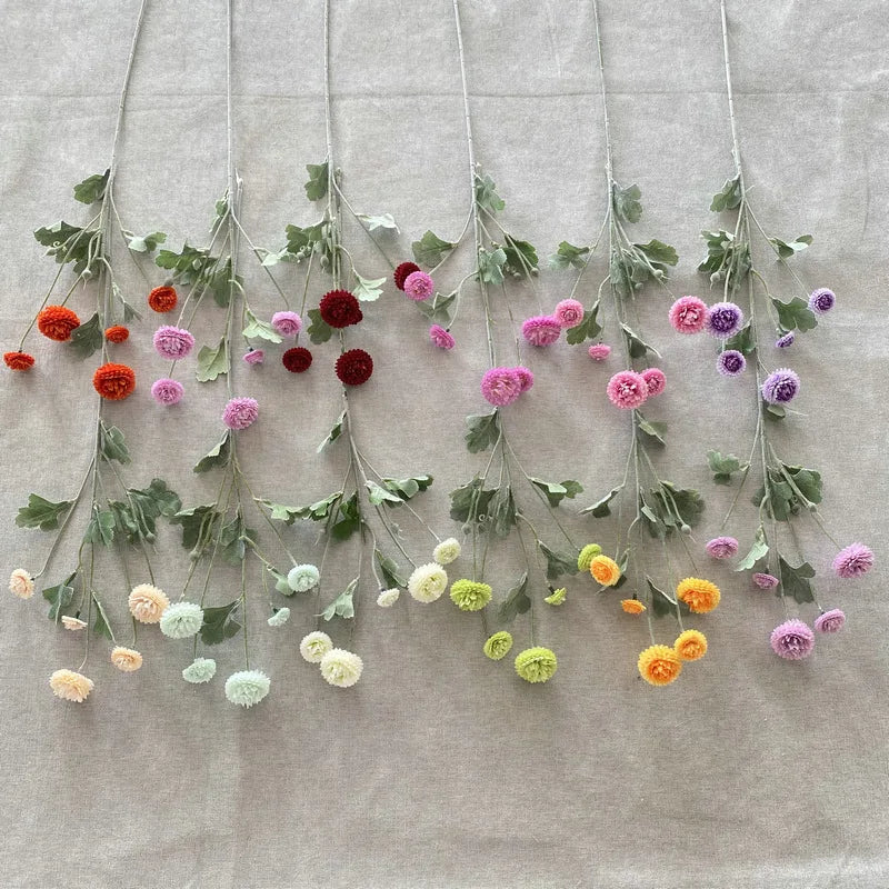 décoration intérieure bouquet artificiel fleurs chrysanthèmes feuilles vertes moderne or rose violet