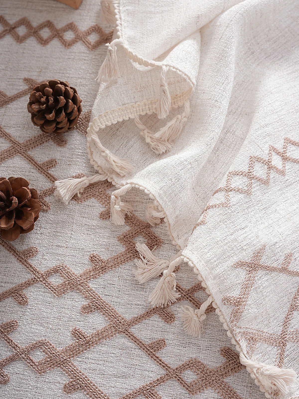 nappe brodée lin polyester rectangle motifs géométriques franges bohème rustiqueextérieur mariage fête crème marron