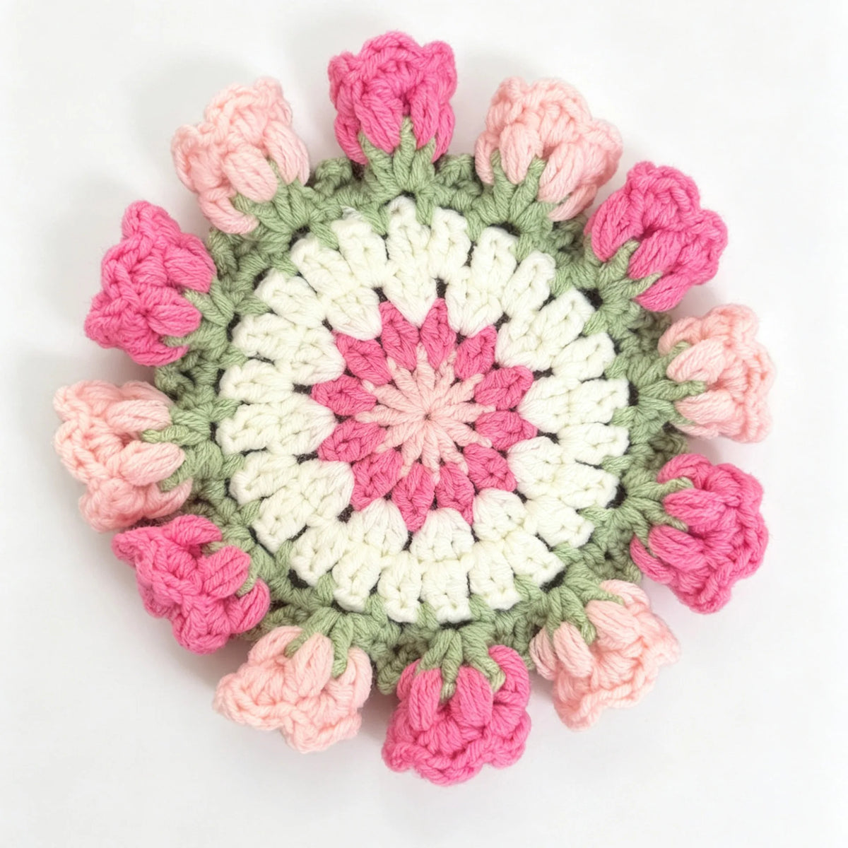 coussin crochet fleurs motifs colorés artisanal traditionnel opaques variété