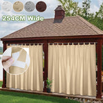 Rideau d'extérieur imperméable pour pergola ou terrasse, largeur de 254 cm. Idéal pour protéger contre le vent et créer une zone d'ombre confortable. Disponible en plusieurs coloris pour s'accorder à votre décor extérieur. Facile à installer avec des attaches robustes. Parfait pour améliorer votre espace de vie extérieur tout en ajoutant une touche d'élégance.