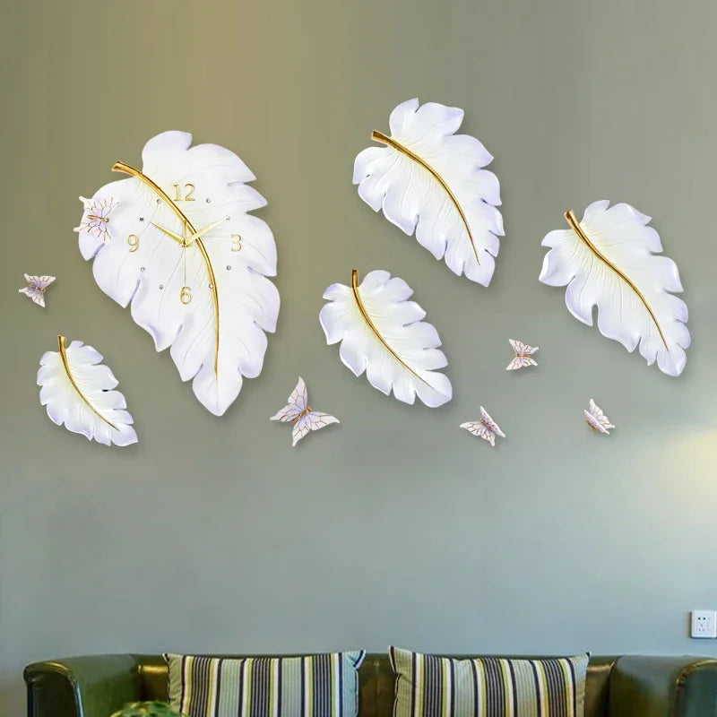 Vue de profil montrant l'effet 3D de l'horloge murale