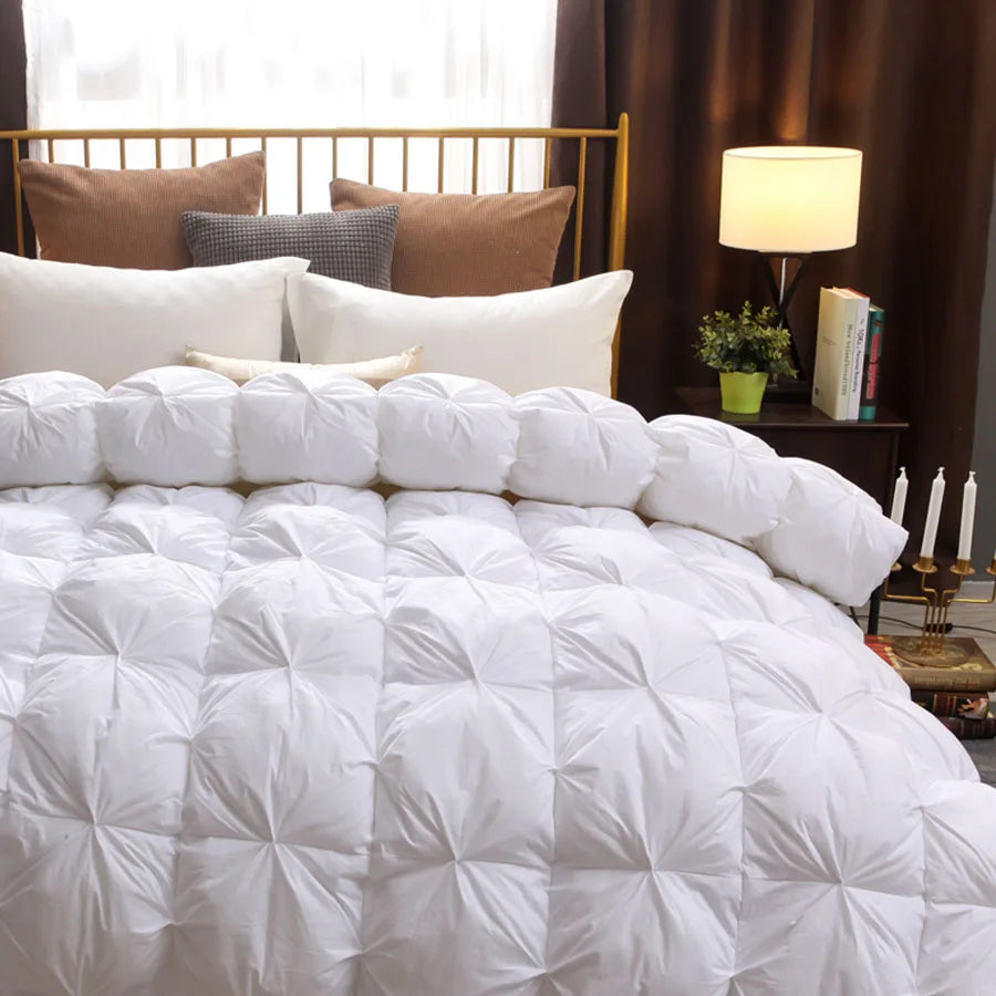 couette blanche hiver matelassée motif carrés doublure coton polyester légère moderne