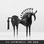sculptures abstraites chevaux métal noir modernes maison 30cm 20cm texturées points sphères