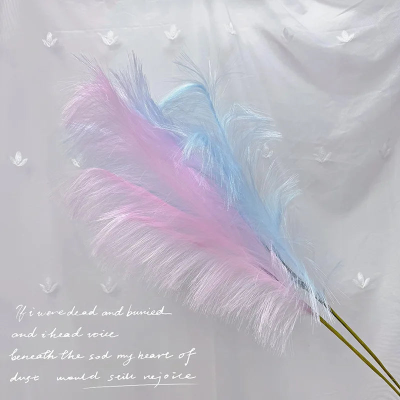 plumes décoratives intérieures violet bleu rose jaune orange blanc rouge naturel simple