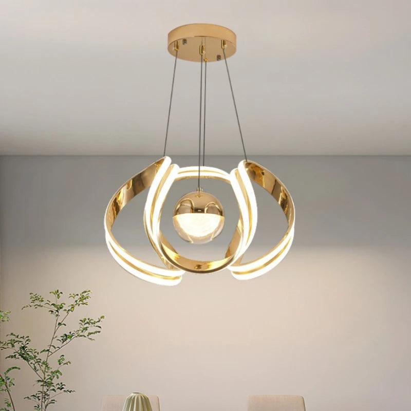 suspension lumineuse moderne or blanc anneaux superposés opacité éclairage chambre salon